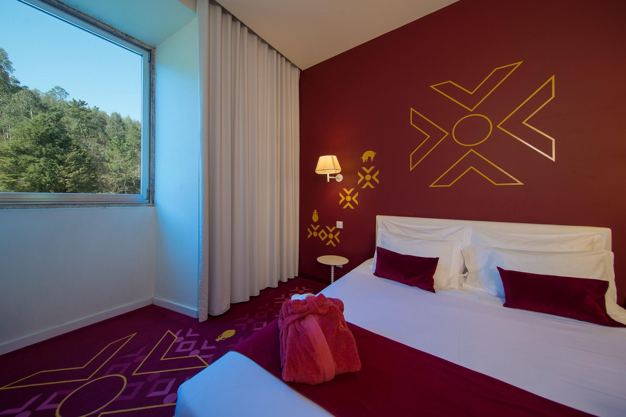 Hd | Duecitania Design Hotel Penela Exterior photo