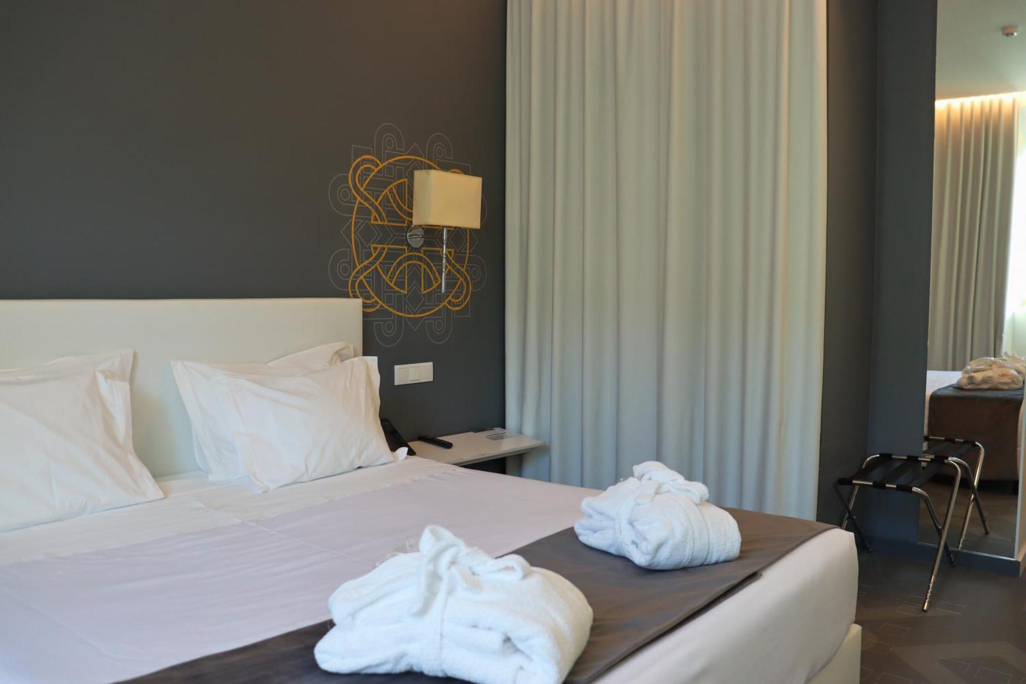 Hd | Duecitania Design Hotel Penela Exterior photo